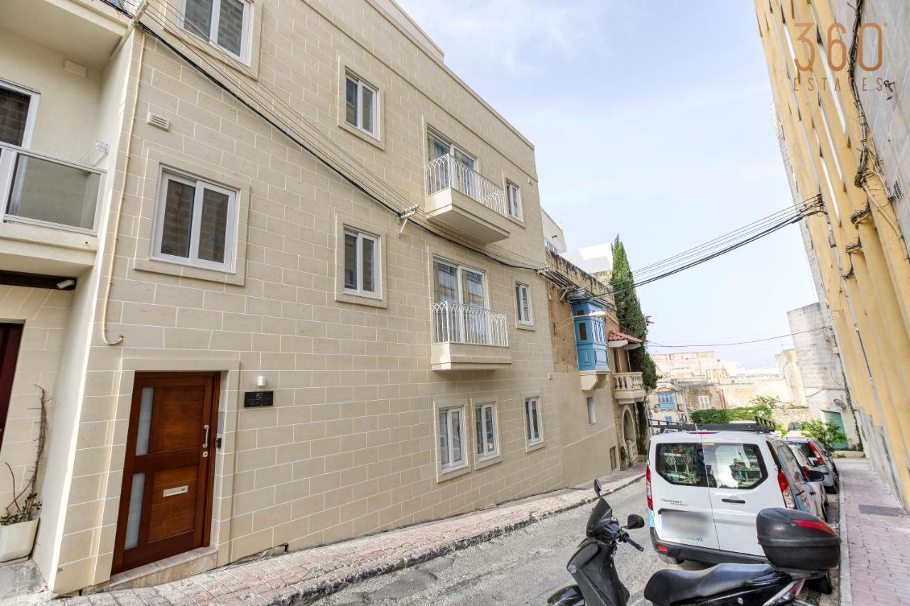 A Lovely 1Br Home With Balcony Just Off The Coast By 360 Estates St. Julian's Exterior foto